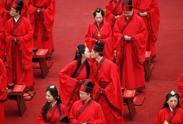 Mass wedding in Xi'an, China