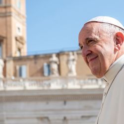 Pope Francis Calls for Laws Allowing Gay Couples to Form Civil Unions