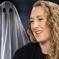 Meet the Woman Who Claims She’s Had Sex with 20 Ghosts