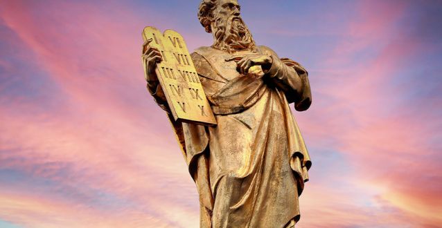 Texas Says Classrooms Must Show Ten Commandments, Despite Legal Pushback