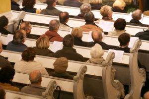 church congregation in pews