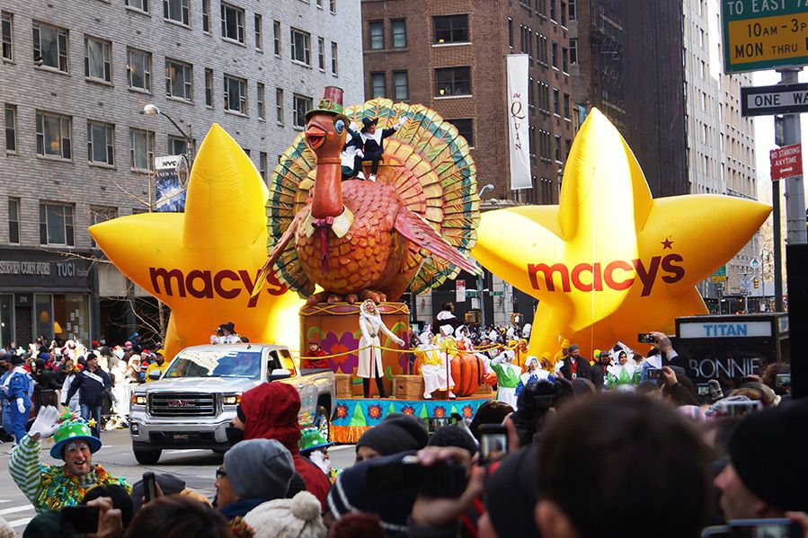 turkey float at macys thanksgiving day parade