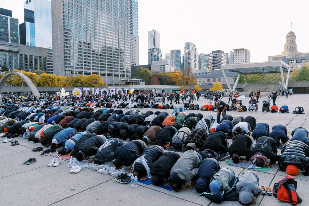 Muslims praying in public in Toronto