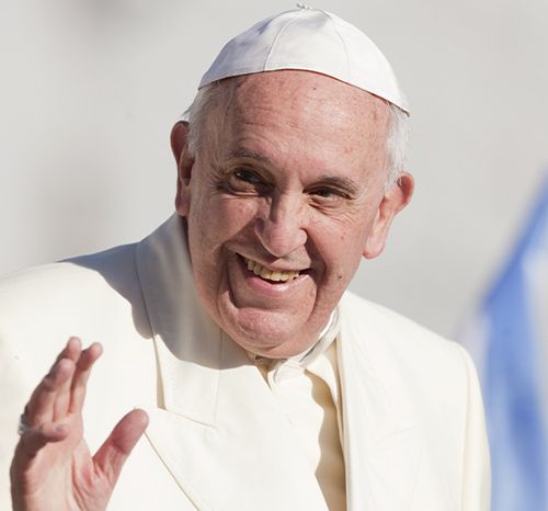 pope francis waving