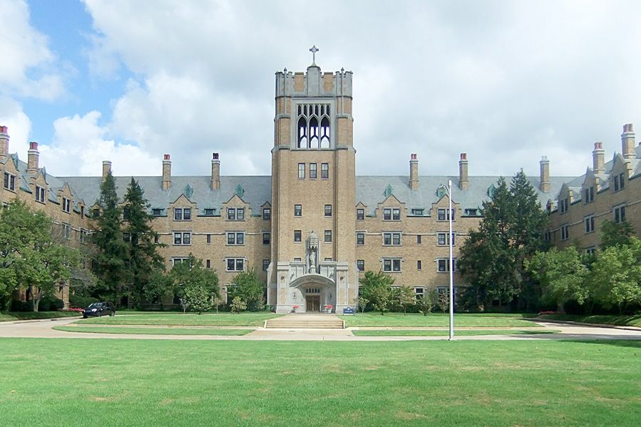 Saint Mary's College in Indiana