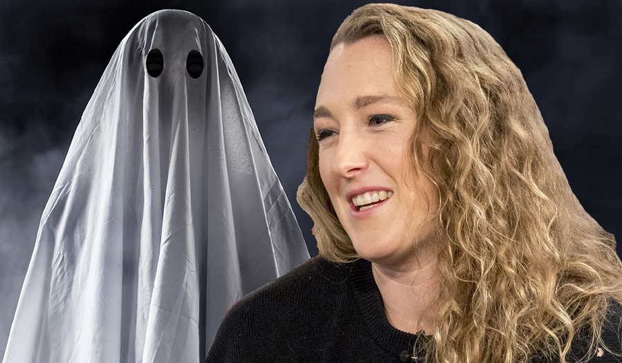 Meet The Woman Who Claims She’s Had Sex With 20 Ghosts