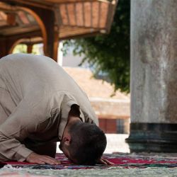 Muslim Group Launches Campaign for Time Off Work on Friday for Prayers