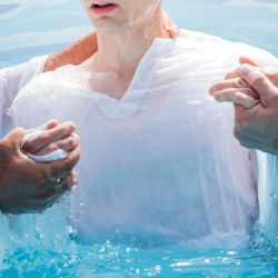 Christian School Baptizes 100 Students Without Parental Permission