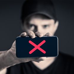 New "Jesus-Centric" Phone Network Blocks Porn, LGBTQ Content
