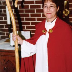 Church of England to Consecrate Female Bishops