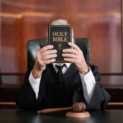 Texas Won't Punish Judges Who Refuse to Perform Same-Sex Weddings