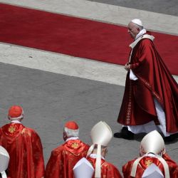 Vatican Rejects Transgender Identity in New Official Document
