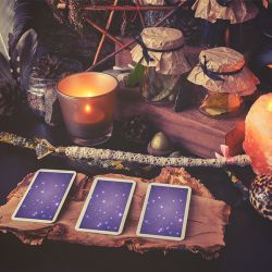 Kentucky Crystal Shop Owner Accused of Witchcraft, Satanism